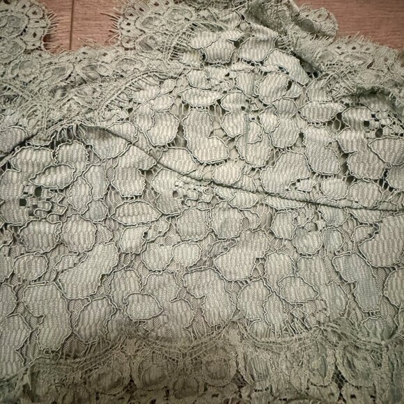 💚 H&M Lace Bralette Crop Top | Sage Green | Side Zip | Size 14 - Picture 4 of 7
